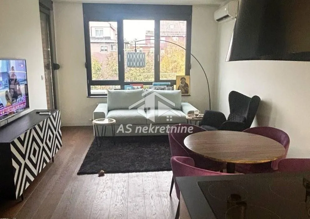 Izdavanje, trosoban stan, 70m², Bezanijska Kosa 1, Bežanijska Kosa Sve Podlokacije