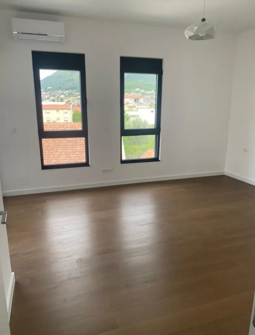 Prodaja, kuća, 400m², Bjeliši, Bar