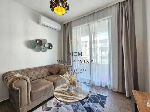 Rent, one bedroom apartment, 40m², Šušanj, Bar - image 9