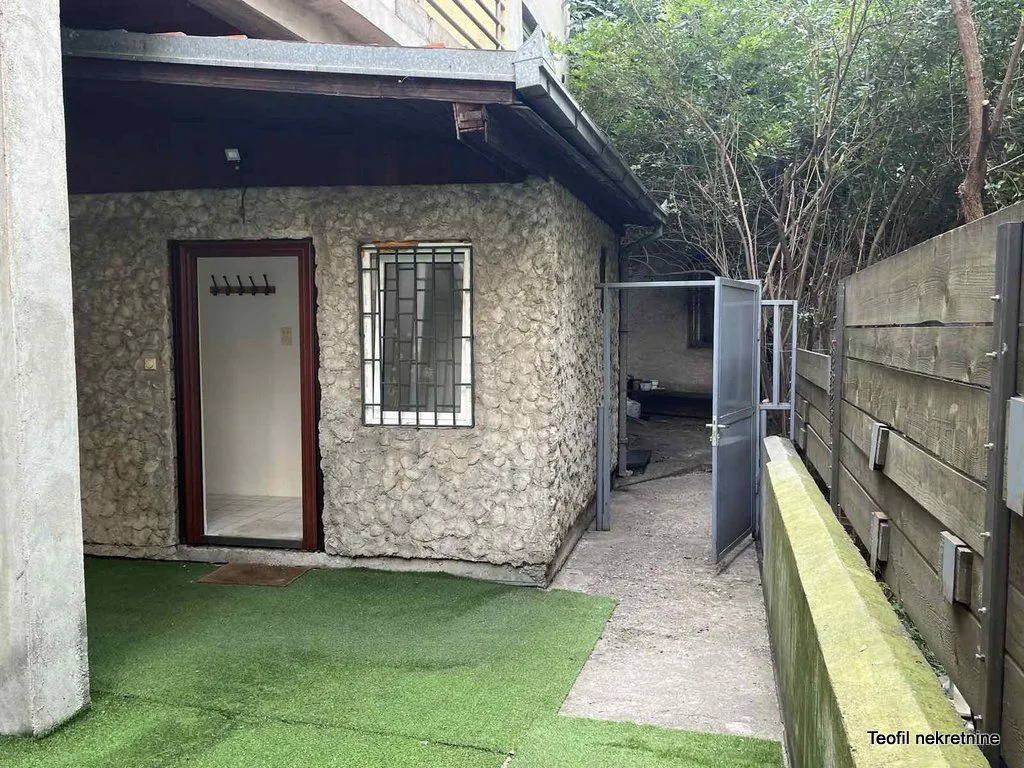 Izdavanje, jednosoban stan, 45m², Stari Grad, Beograd