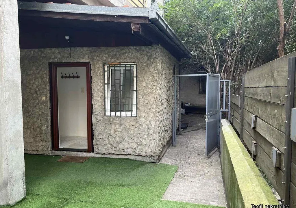 Izdavanje, jednosoban stan, 45m², Stari Grad, Beograd