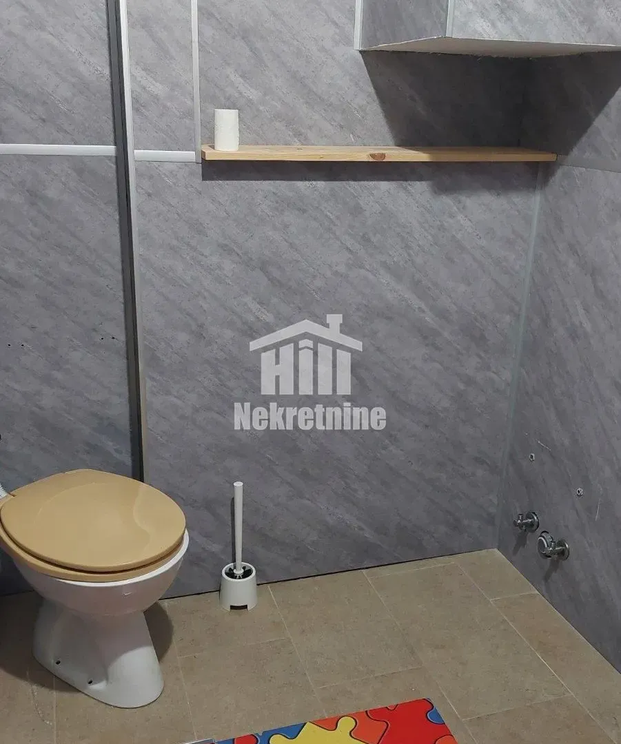Rent, house, 180m², Čukarica, Beograd