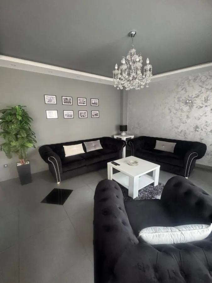 Prodaja, četvorosoban stan, 78m², Podbara, Novi Sad Sve Podlokacije