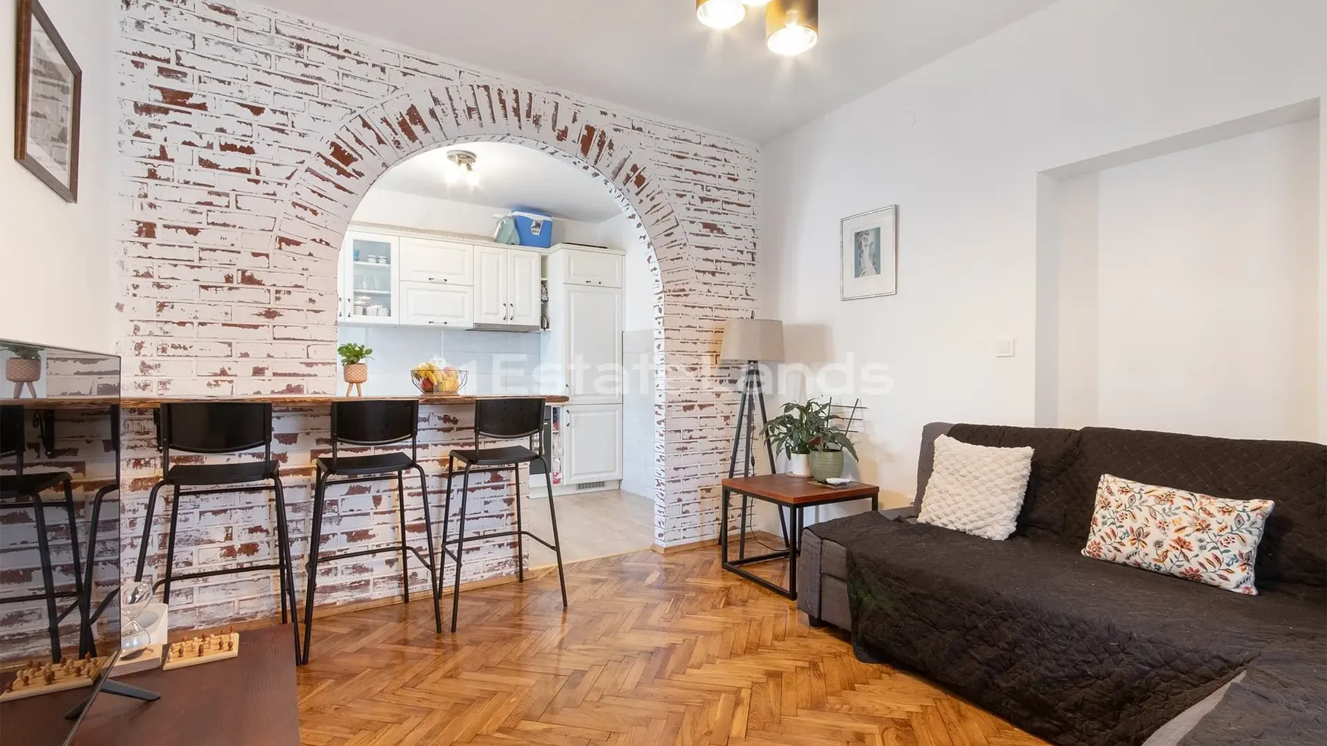 Prodaja, trosoban stan, 92m², Donja Lastva, Tivat