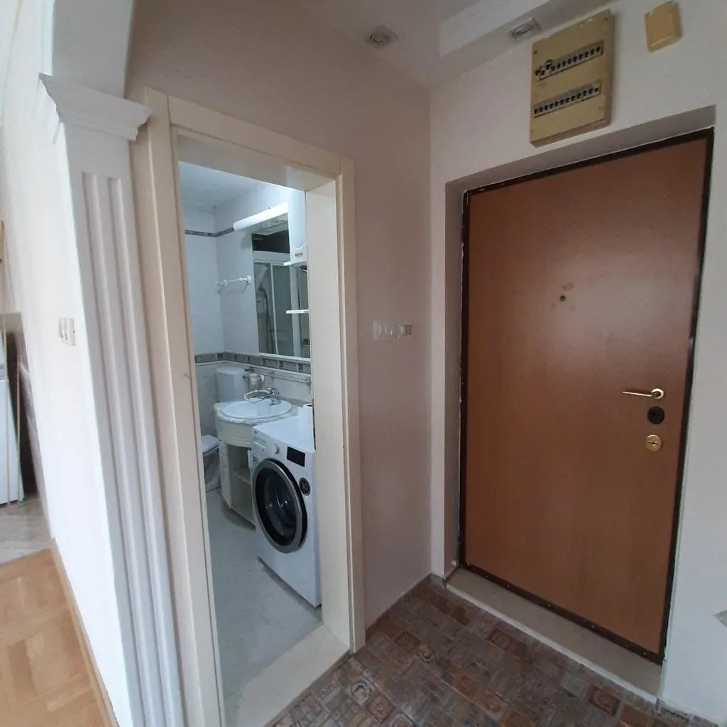 Izdavanje, jednosoban stan, 58m², Preko Morače, Podgorica