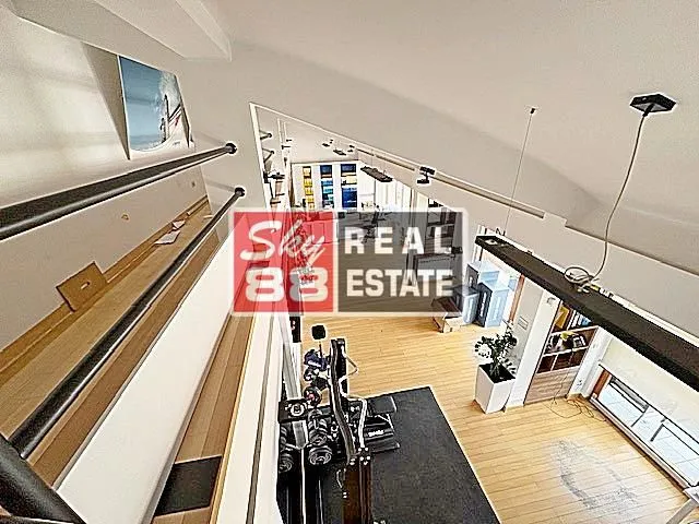 Izdavanje, stan, 415m², Vračar Sve Podlokacije, Beograd