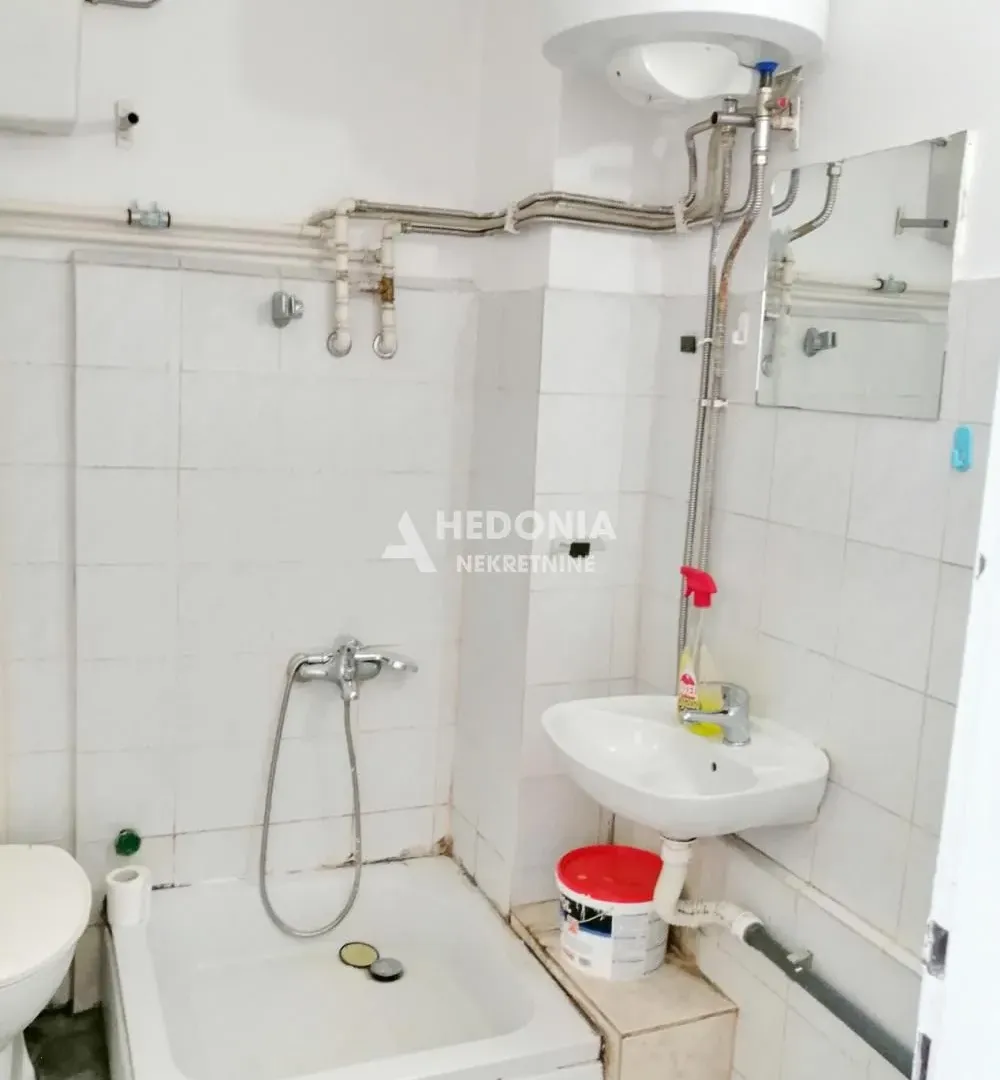 Prodaja, stan, 23m², Stari Merkator, Novi Beograd Sve Podlokacije