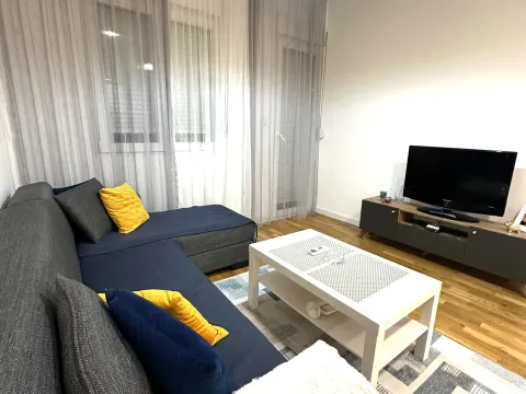 Prodaja, jednosoban stan, 40m², Zabjelo, Podgorica - image 1