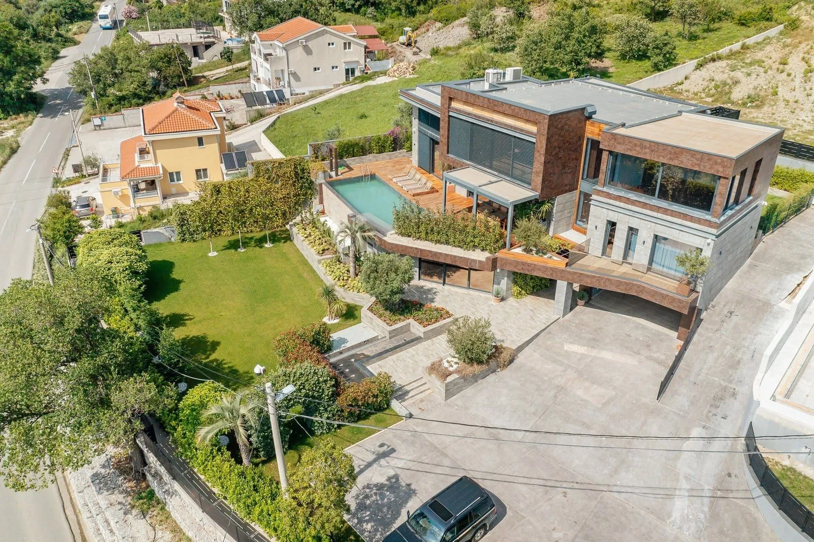 Sale, house, 549m², Dub, Kotor