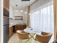 Izdavanje, jednosoban stan, 30m², Bečići, Budva - image 1