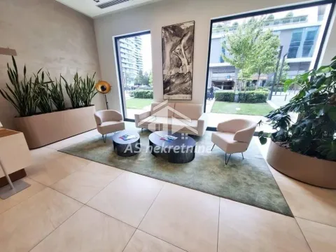 Izdavanje, trosoban stan, 90m², Savski Venac, Beograd - image 11