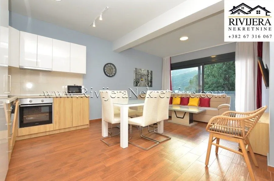 Prodaja, dvosoban stan, 61m², Igalo, Herceg Novi