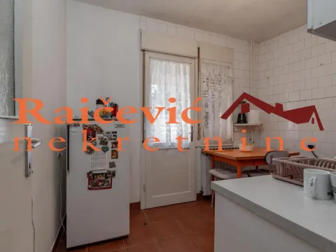 Izdavanje, trosoban stan, 88m², Voždovac, Voždovac Sve Podlokacije - image 6