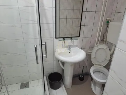 Izdavanje, jednosoban stan, 31m², Centar, Kragujevac - image 12