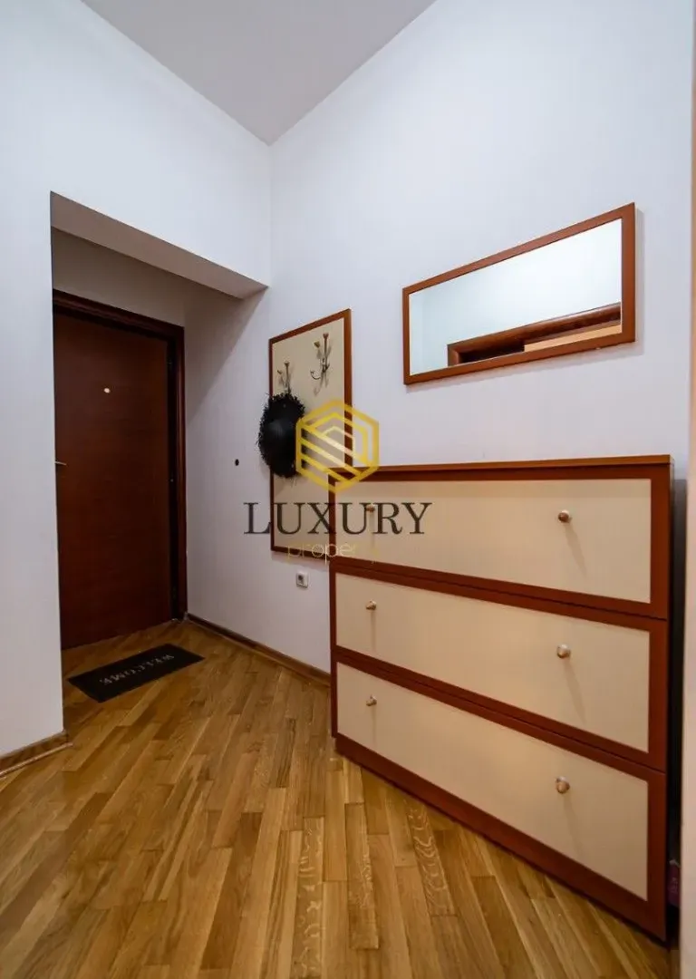 Rent, one bedroom apartment, 67m², Centar, Budva