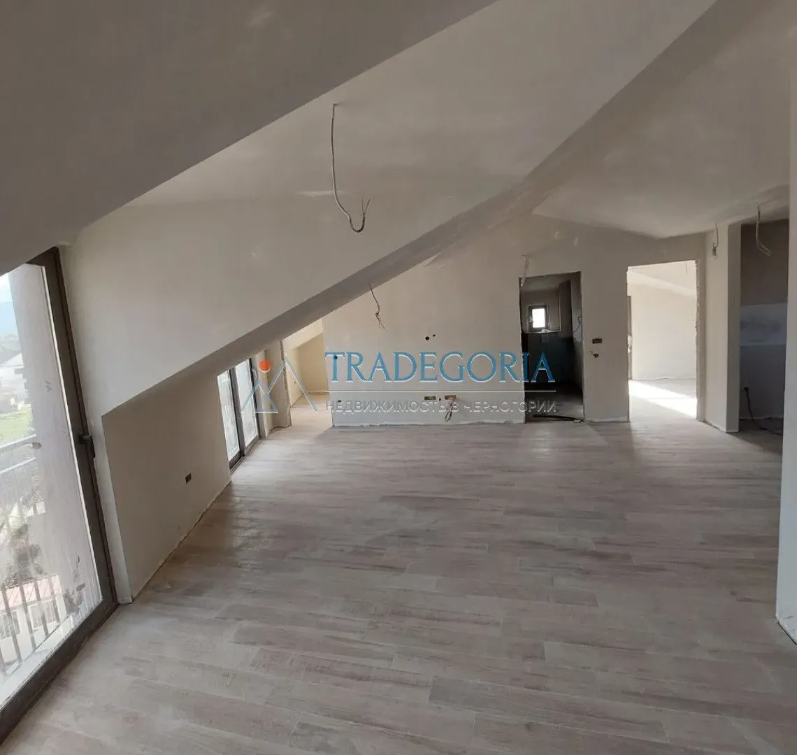 Prodaja, jednosoban stan, 62m², Tivat, Crna Gora