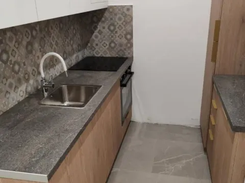 Rent, two bedroom apartment, 76m², Zeleni Venac, Beograd - image 5