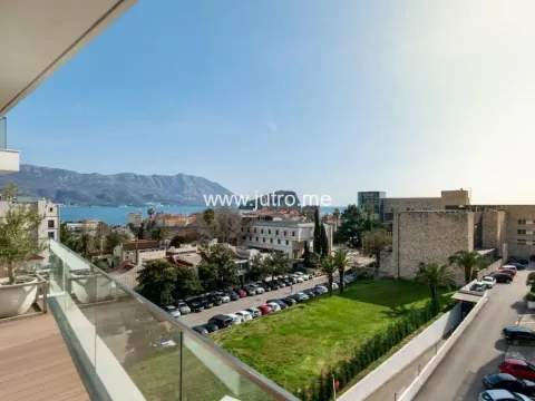 Sale, one bedroom apartment, 64m², Budva, Crna Gora - image 15