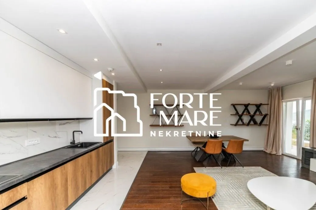 Prodaja, trosoban stan, 179m², Đenovići, Herceg Novi