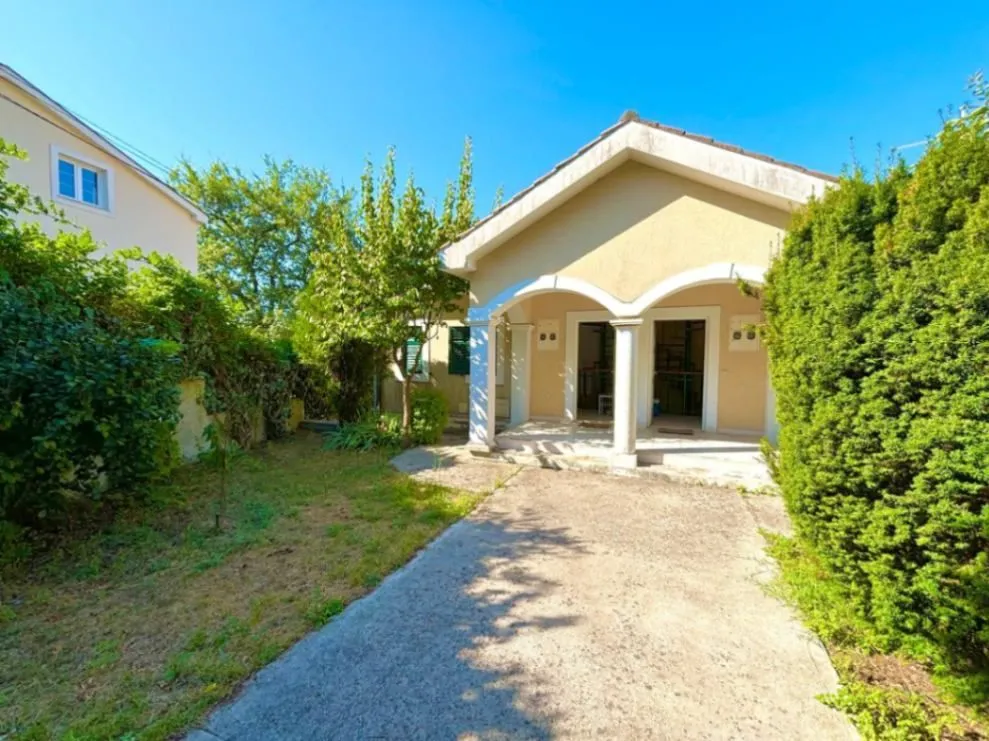 Prodaja, kuća, 252m², Herceg Novi, Crna Gora