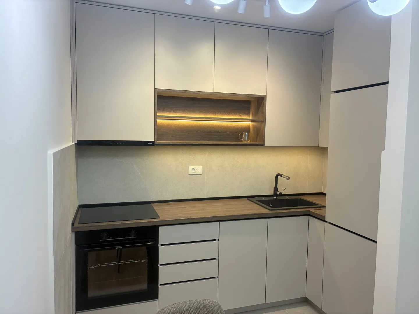 Rent, one bedroom apartment, 40m², Pobrežje, Podgorica