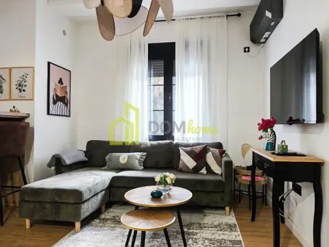 Izdavanje, jednosoban stan, 39m², Preko Morače, Podgorica - image 1