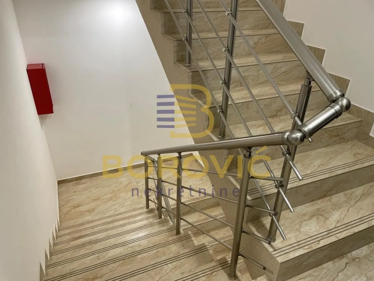 Rent, one bedroom apartment, 32m², Ledine, Beograd