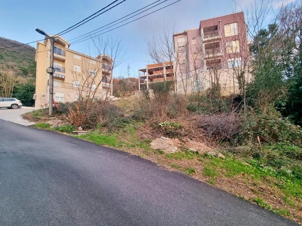 Prodaja, plac, 33800m², Tivat, Crna Gora