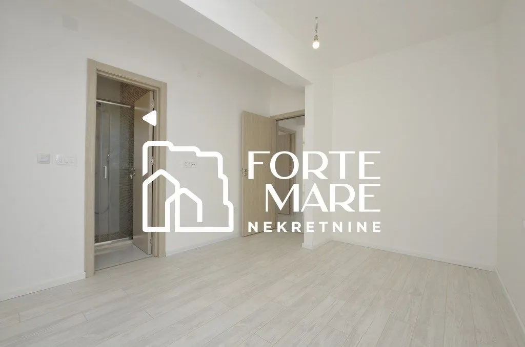 Prodaja, dvosoban stan, 124m², Đenovići, Herceg Novi