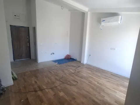 Prodaja, garsonjera, 26m², Centar, Bar - image 5