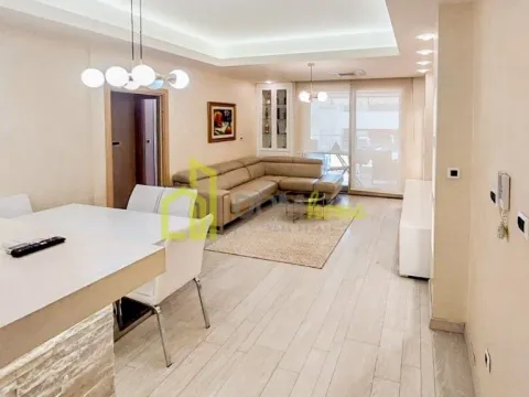 Prodaja, dvosoban stan, 80m², Budva, Crna Gora - image 2