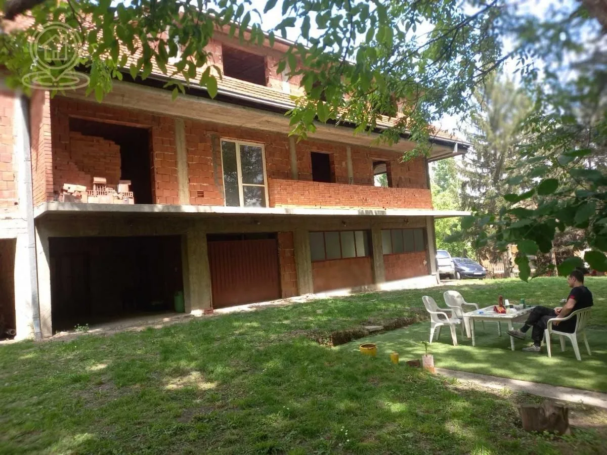 Prodaja, plac, 3885m², Palilula, Niš