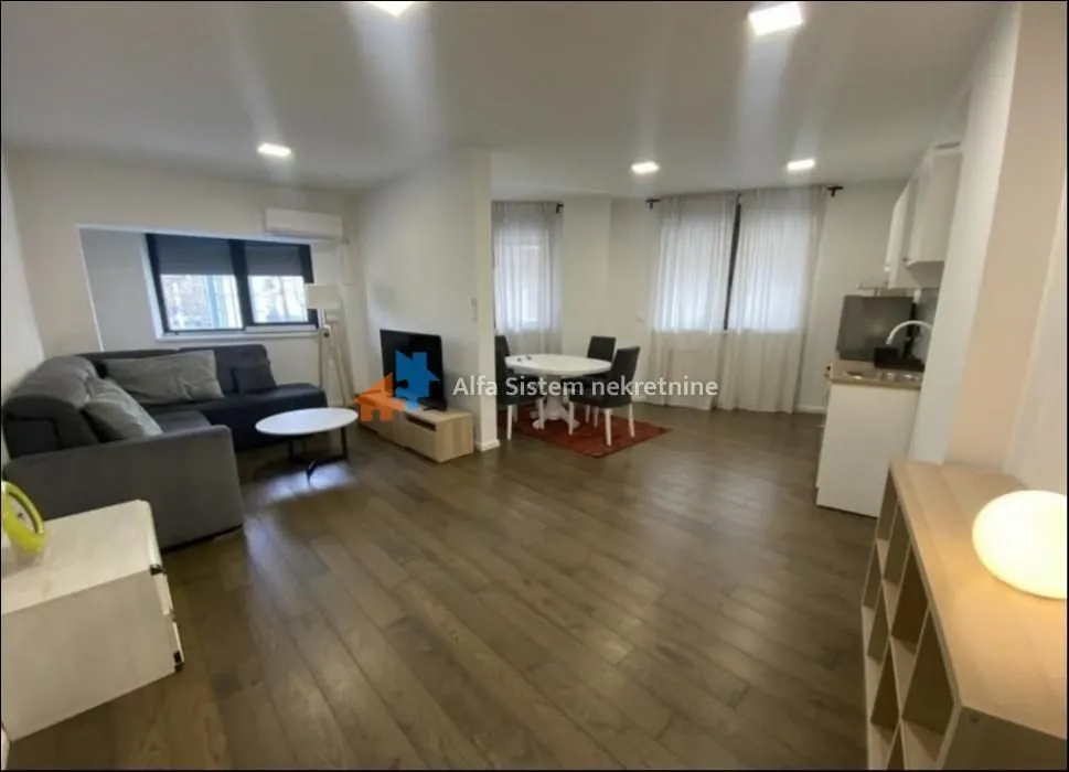 Rent, apartment, 77m², Vračar Sve Podlokacije, Beograd
