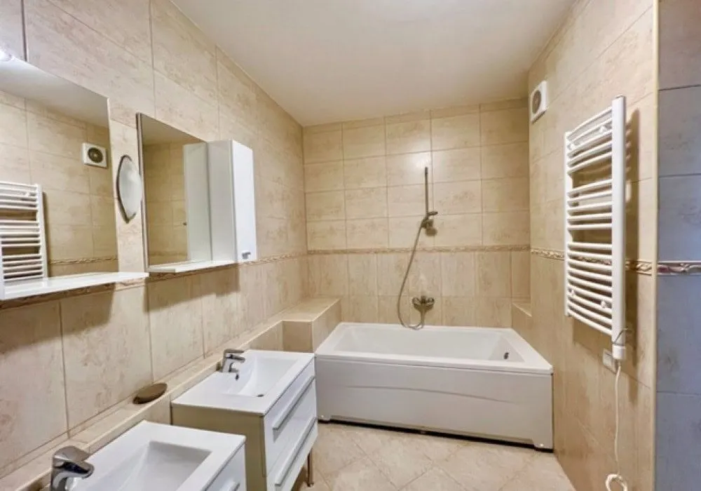 Sale, apartment, 61m², Bečići, Budva