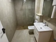 Izdavanje, trosoban stan, 92m², Šušanj, Bar - image 11