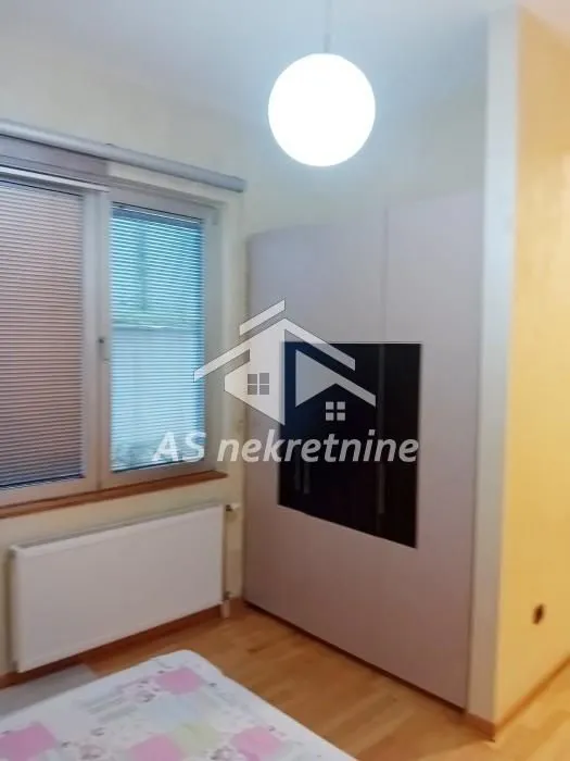 Rent, three bedroom apartment, 98m², Savski Venac, Beograd