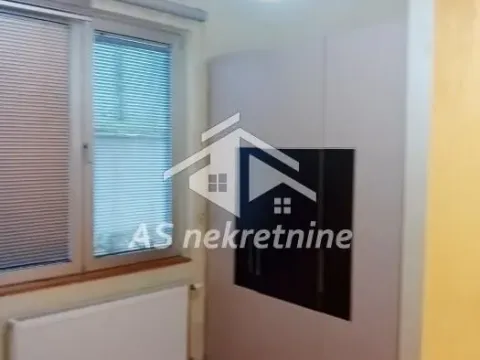 Rent, three bedroom apartment, 98m², Savski Venac, Beograd - image 19
