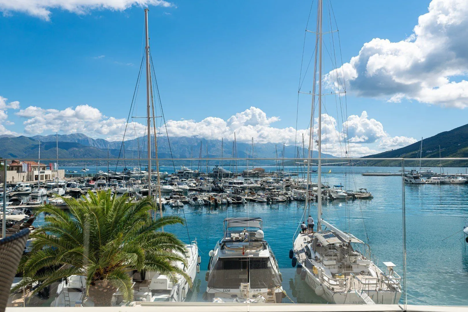 Sale, two bedroom apartment, 160m², Portonovi, Herceg Novi