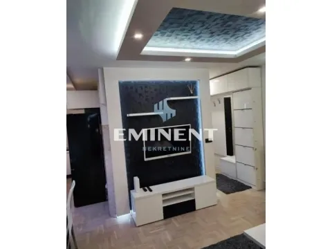 Stan in Vračar Sve Podlokacije