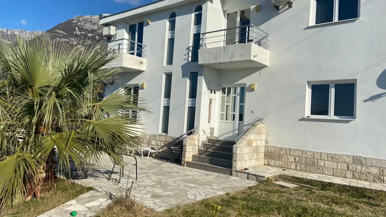 Sale, house, 200m², Sutomore, Bar