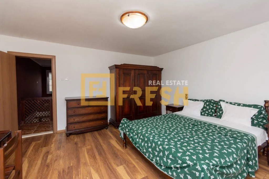 Sale, house, 100m², Stara Varoš, Podgorica