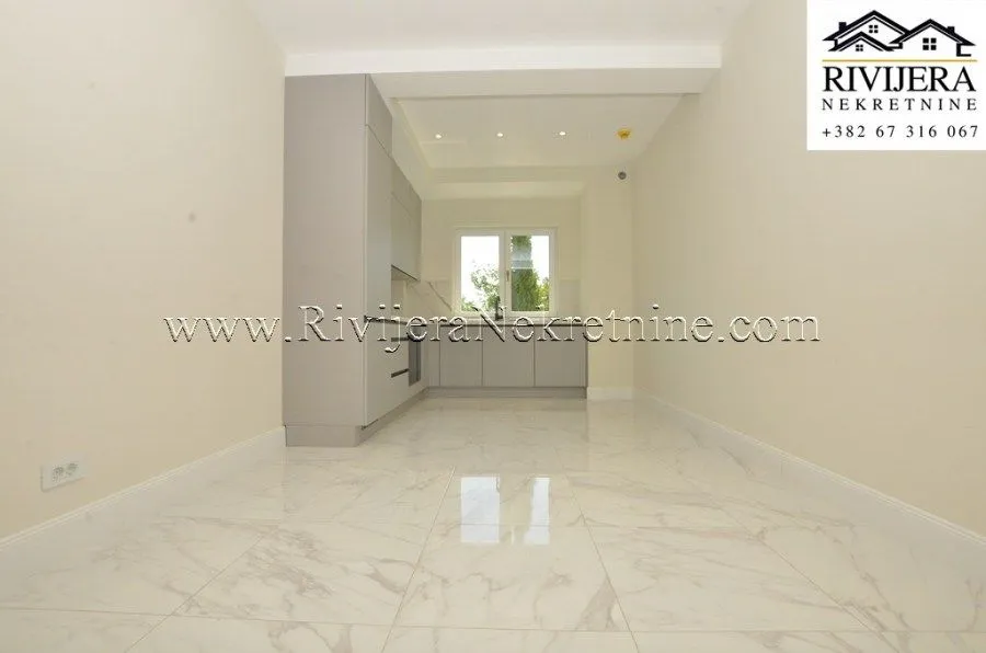 Prodaja, trosoban stan, 165m², Đenovići, Herceg Novi