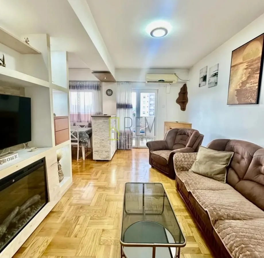 Prodaja, dvosoban stan, 56m², Zabjelo, Podgorica