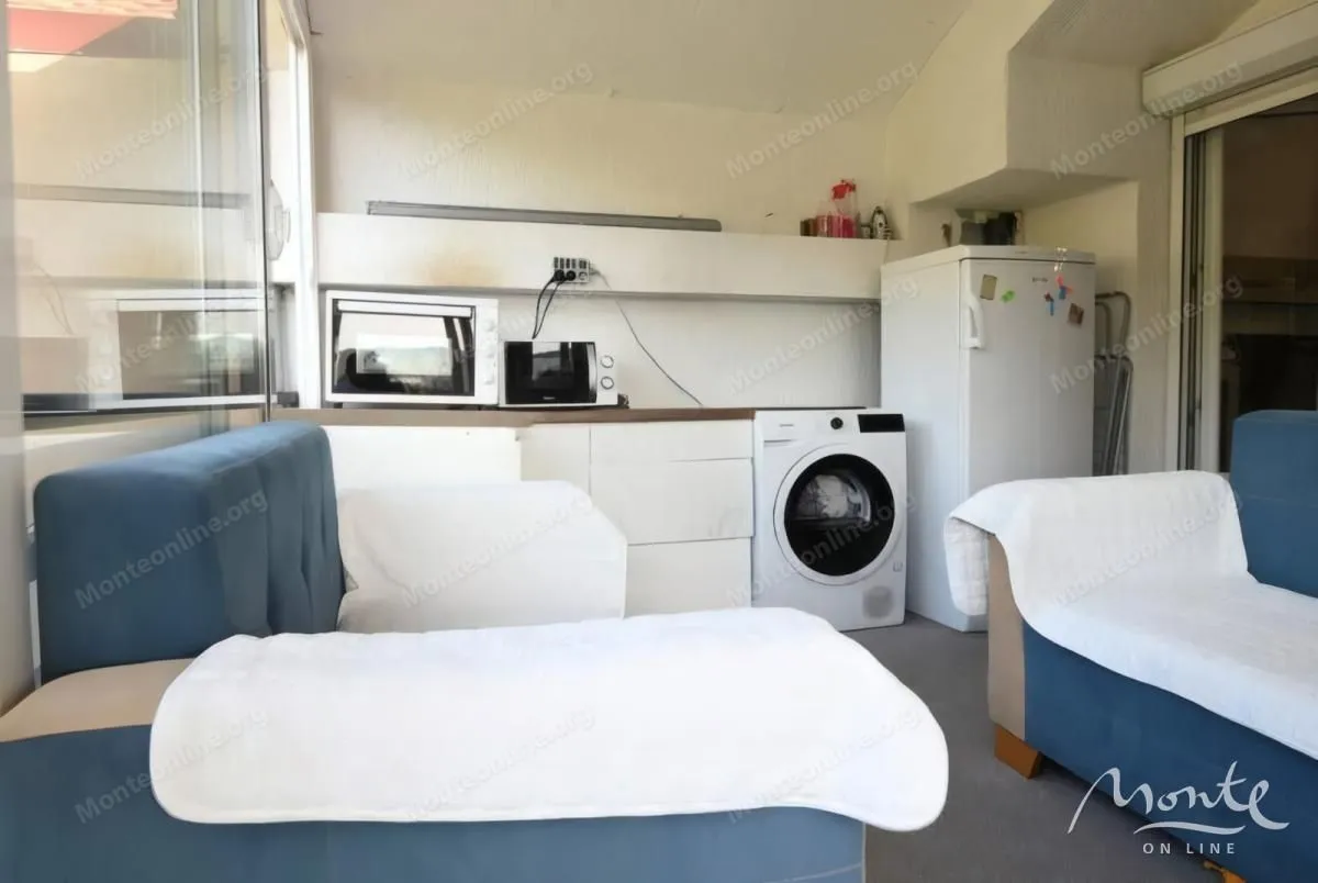 Prodaja, dvosoban stan, 103m², Donja Gorica, Podgorica