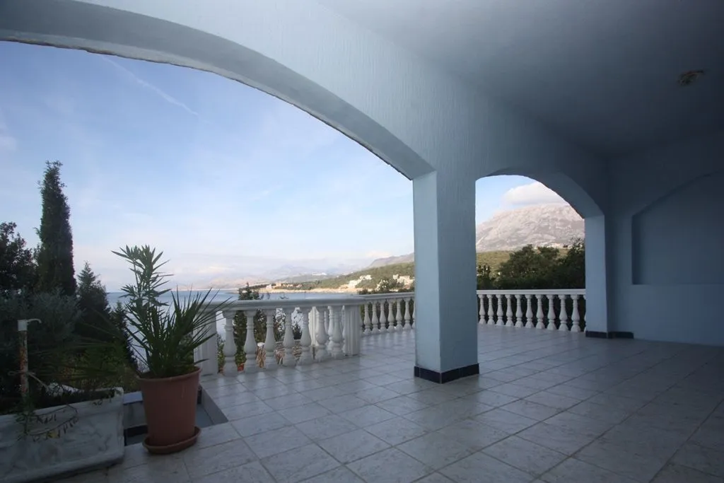 Sale, house, 135m², Utjeha, Bar