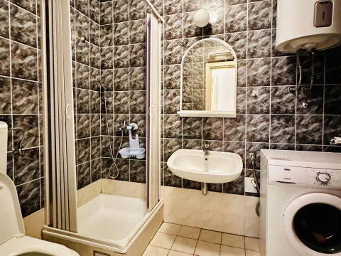 Sale, one bedroom apartment, 45m², Adok, Budva - image 12