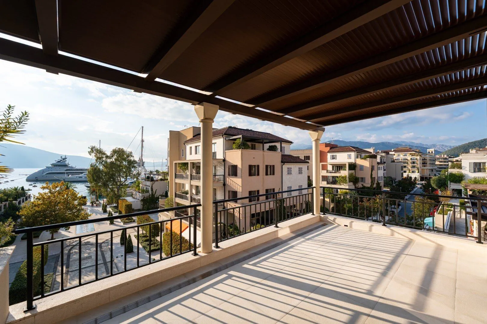 Prodaja, trosoban stan, 247m², Porto Montenegro, Tivat