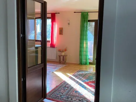 Prodaja, dvosoban stan, 153m², Centar, Kolašin - image 11