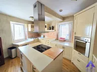 Izdavanje, trosoban stan, 124m², Stari Grad, Budva - image 6