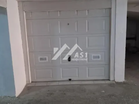 Parking garaža in Bulevar Oslobodjenja